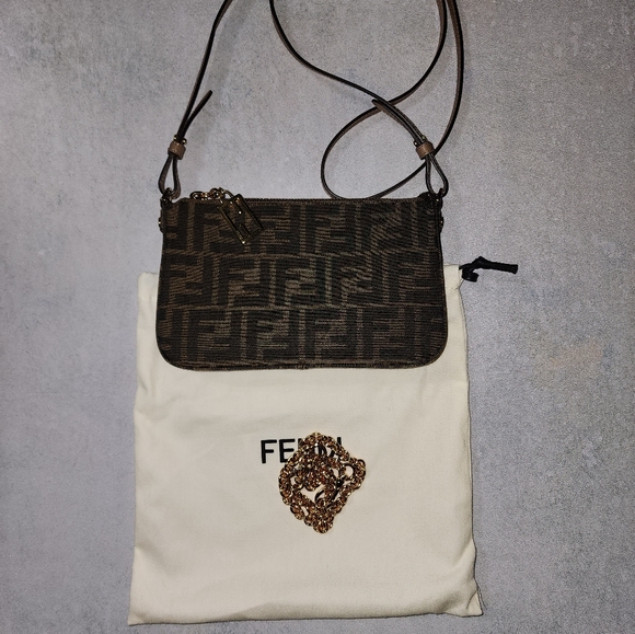Fendi zucca baguette pouch - Picture 5 of 11